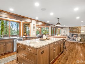 2519 239th Avenue SE, Sammamish WA 98075