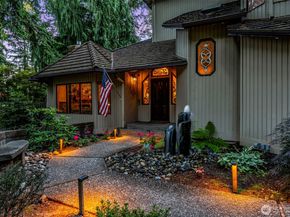 2519 239th Avenue SE, Sammamish WA 98075