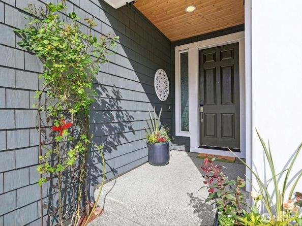 19817 35th Drive SE, Bothell WA 98012