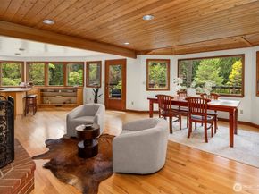 21833 103rd Avenue SW, Vashon WA 98070