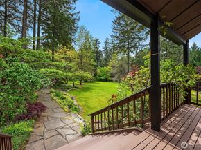 21833 103rd Avenue SW, Vashon WA 98070
