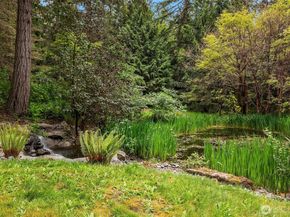 21833 103rd Avenue SW, Vashon WA 98070