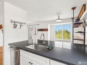 4891 76th Street SW C103, Mukilteo WA 98275