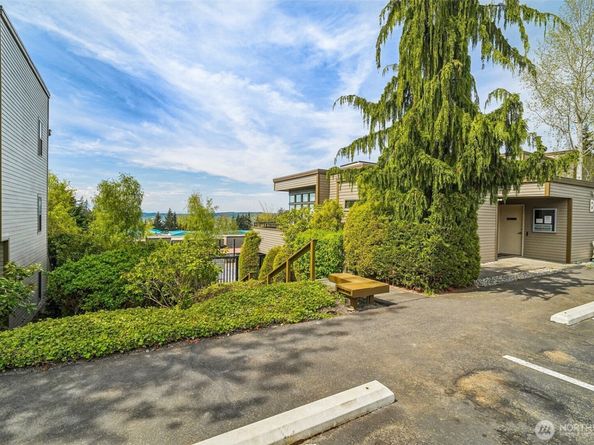 4891 76th Street SW C103, Mukilteo WA 98275