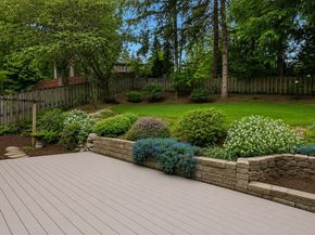 12016 106th Avenue NE, Kirkland WA 98034
