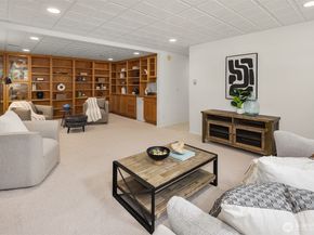 12016 106th Avenue NE, Kirkland WA 98034