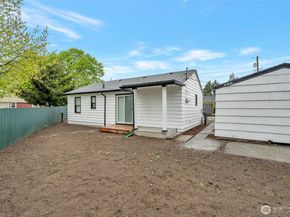 904 B Street SE, Auburn WA 98002