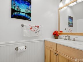 436 4th Ave 436, Kirkland WA 98033