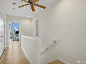 436 4th Ave 436, Kirkland WA 98033