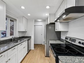 8823 Holly Drive A102, Everett WA 98208
