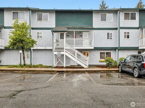 8823 Holly Drive A102, Everett WA 98208