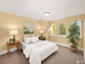 18638 92nd Avenue NE, Bothell WA 98011