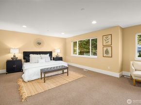 18638 92nd Avenue NE, Bothell WA 98011