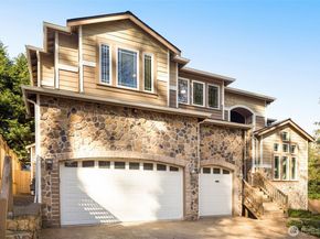 18638 92nd Avenue NE, Bothell WA 98011