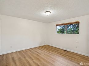 22904 41st Place W, Mountlake Terrace WA 98043