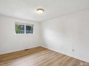 22904 41st Place W, Mountlake Terrace WA 98043