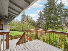 22904 41st Place W, Mountlake Terrace WA 98043