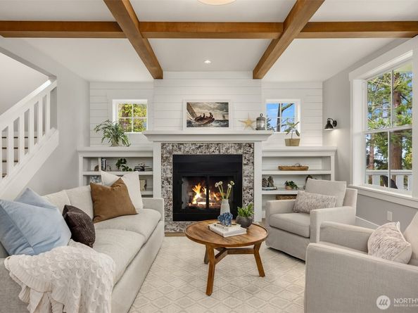 10717 NE Manitou Park Boulevard, Bainbridge Island WA 98110