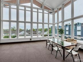 2501 Canterbury Lane E 116, Seattle WA 98112