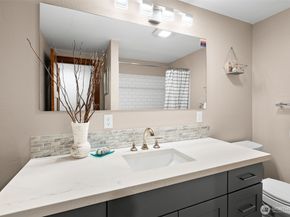 27495 Parcells Road NE, Kingston WA 98346