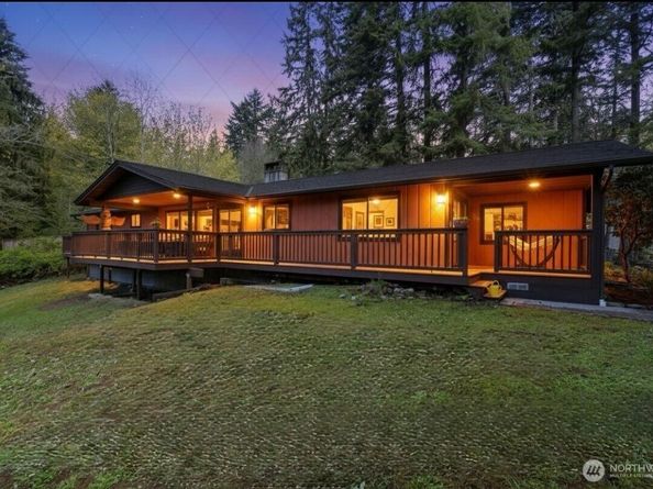 27495 Parcells Road NE, Kingston WA 98346