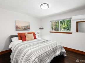 27495 Parcells Road NE, Kingston WA 98346