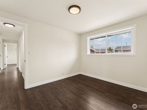 928 Dibb Street, Bremerton WA 98310