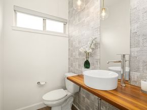 2605 NW 64th Street, Seattle WA 98107