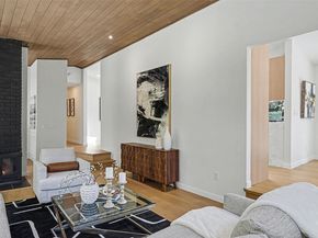 6560 W Mercer Way, Mercer Island WA 98040