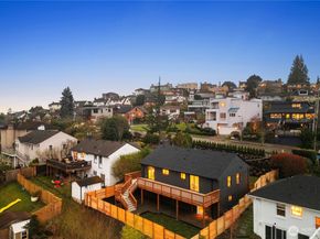 2518 36th Avenue W, Seattle WA 98199