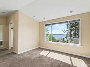 10917 80th Place NE, Kirkland WA 98034