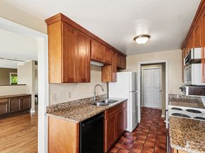 10917 80th Place NE, Kirkland WA 98034