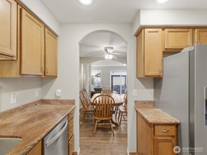 20414 26th Avenue W L2, Lynnwood WA 98036