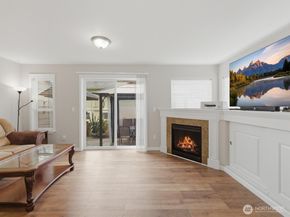 20414 26th Avenue W L2, Lynnwood WA 98036