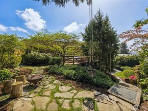 20811 8th Ave S, Des Moines WA 98198