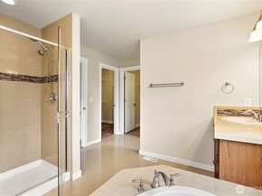 10248 242nd Avenue NE, Redmond WA 98053