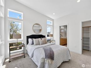 4140 44th Avenue SW, Seattle WA 98116