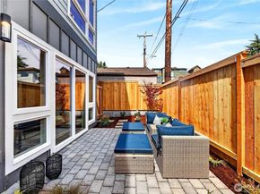 4140 44th Avenue SW, Seattle WA 98116