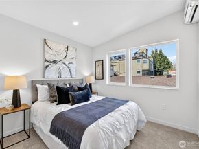 4140 44th Avenue SW, Seattle WA 98116