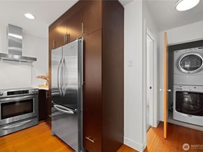 927 29th Avenue S, Seattle WA 98144