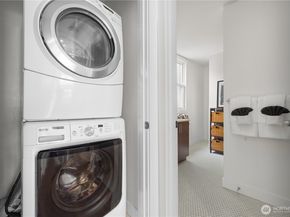 927 29th Avenue S, Seattle WA 98144