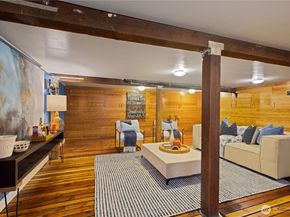 927 29th Avenue S, Seattle WA 98144