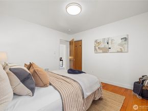 927 29th Avenue S, Seattle WA 98144