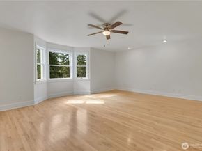 1622 SW 140th Street, Burien WA 98166