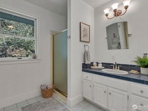 1622 SW 140th Street, Burien WA 98166