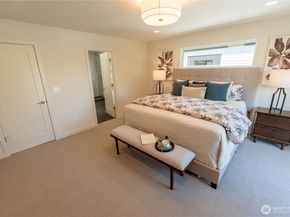 13540 39th Avenue NE B, Seattle WA 98125