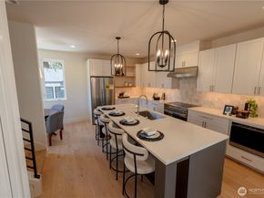 13540 39th Avenue NE B, Seattle WA 98125