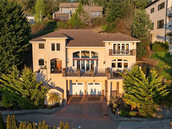 20619 NE 16th Street, Sammamish WA 98074