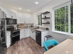 4491 248th Lane SE, Sammamish WA 98029
