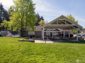 4491 248th Lane SE, Sammamish WA 98029